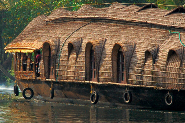 15 Day Southern India Train Tour